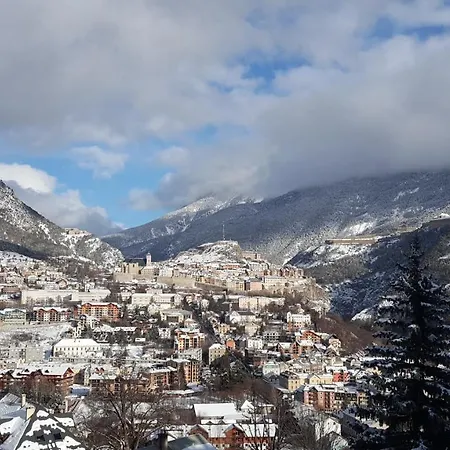 Apartment Sympa Avec Terrasse , Maxi 4 Pers.briancon *